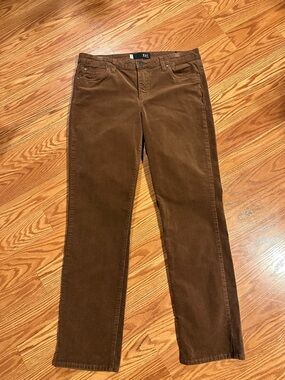 Kut from the Kloth Brown Corduroy Catherine Boyfriend Straight Leg Pant Size 10